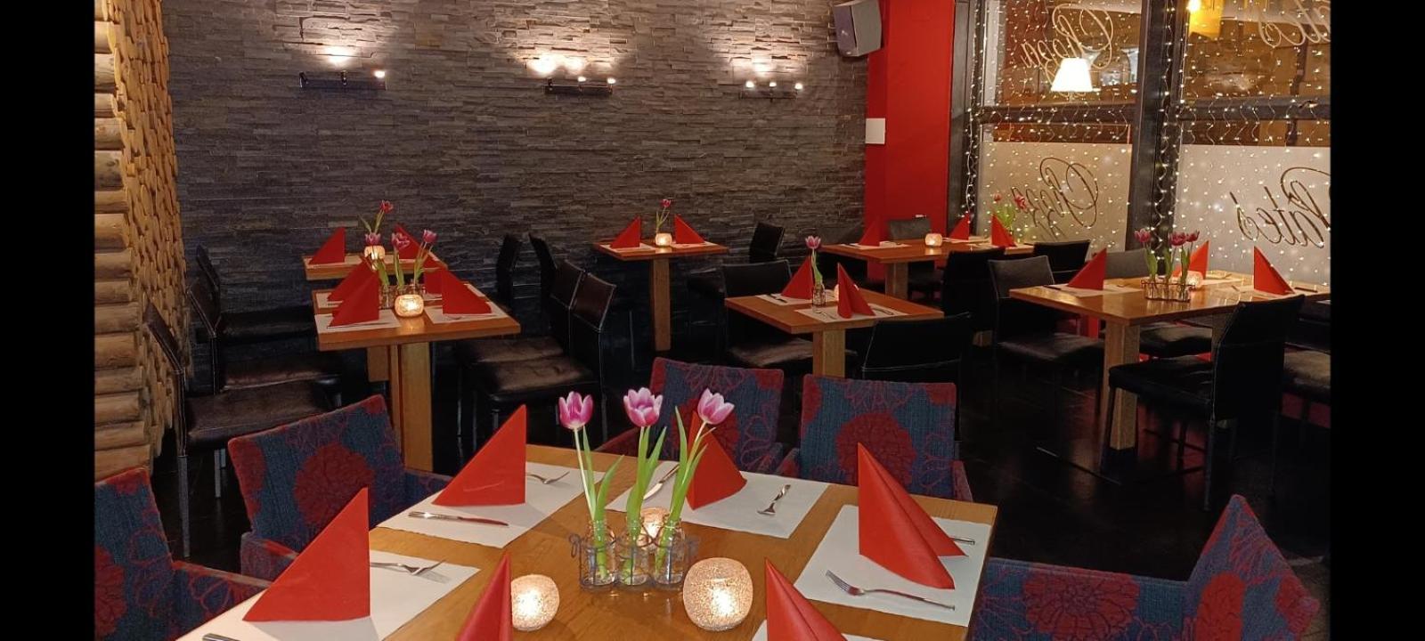 Hotel-Restaurant Le Lion D'Or 포렌트루이 외부 사진